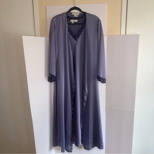 Oscar de la Renta Sleepwear Purple Lace Robe